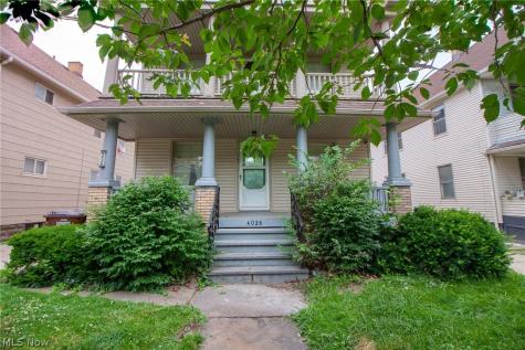 4028 E 53rd Street Newburgh Heights OH 44105
