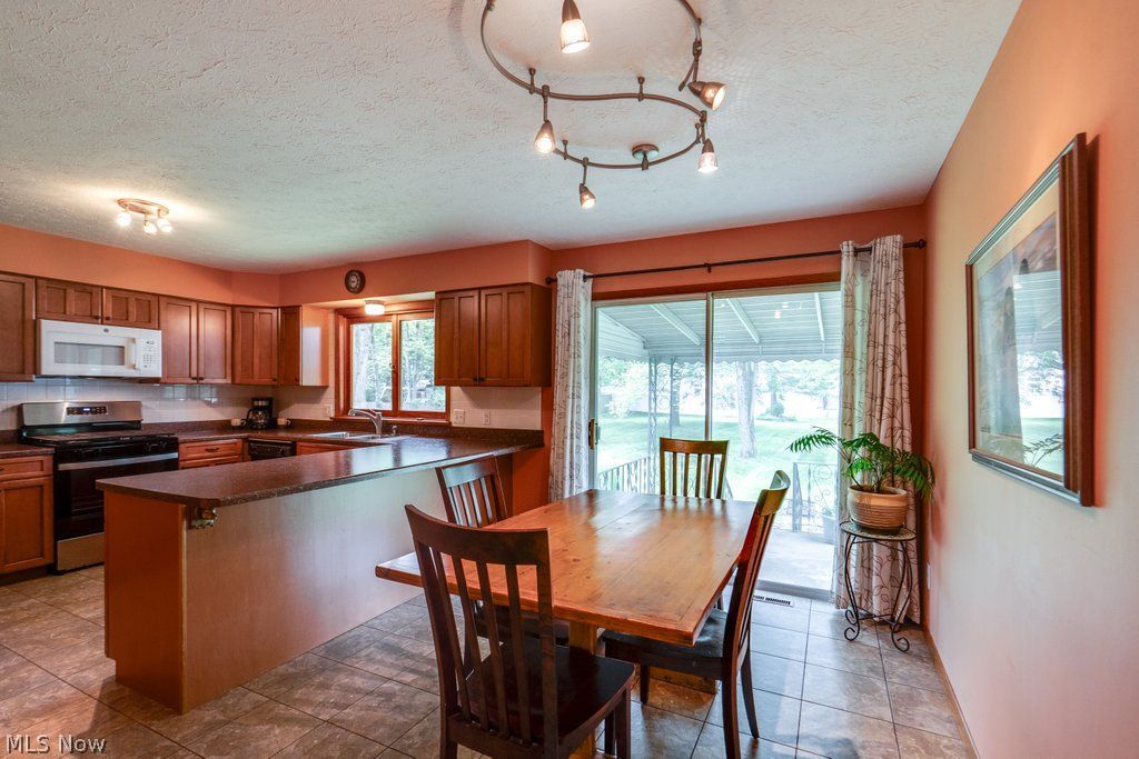 4748-4752 Sunnyside Drive Stow OH 44224
