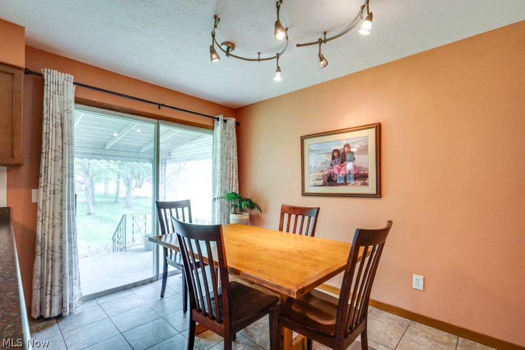4748-4752 Sunnyside Drive Stow OH 44224
