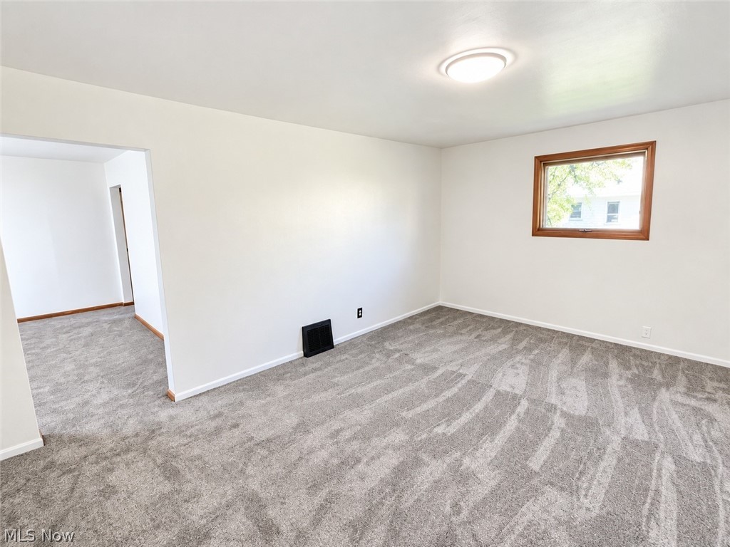 1034 Clay Street Akron OH 44301