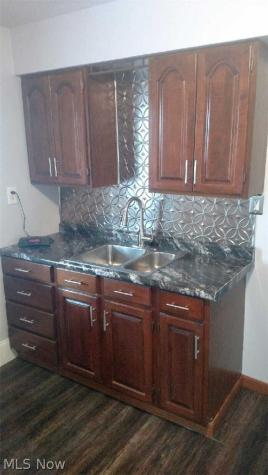 2149 W 106th Street Cleveland OH 44102