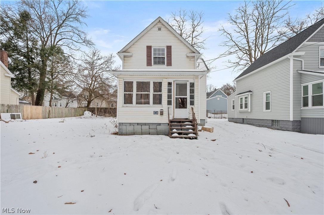 434 Matthews Street Akron OH 44306