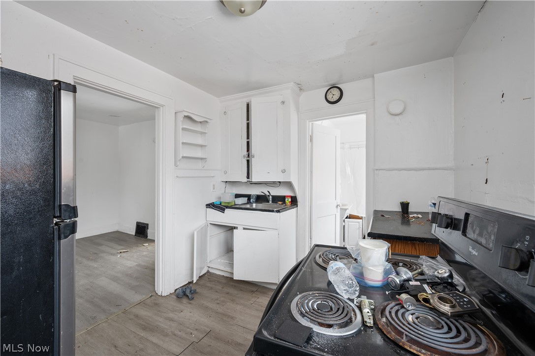 434 Matthews Street Akron OH 44306