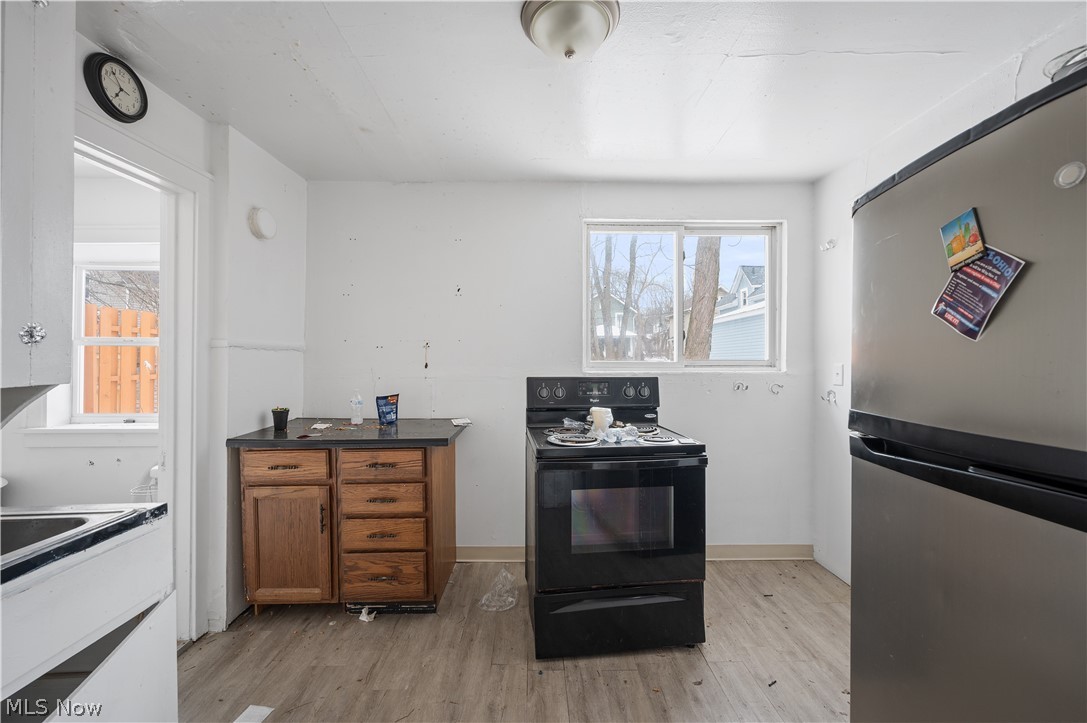 434 Matthews Street Akron OH 44306