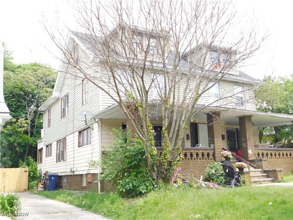 3175 E Derbyshire Drive Cleveland Heights OH 44118