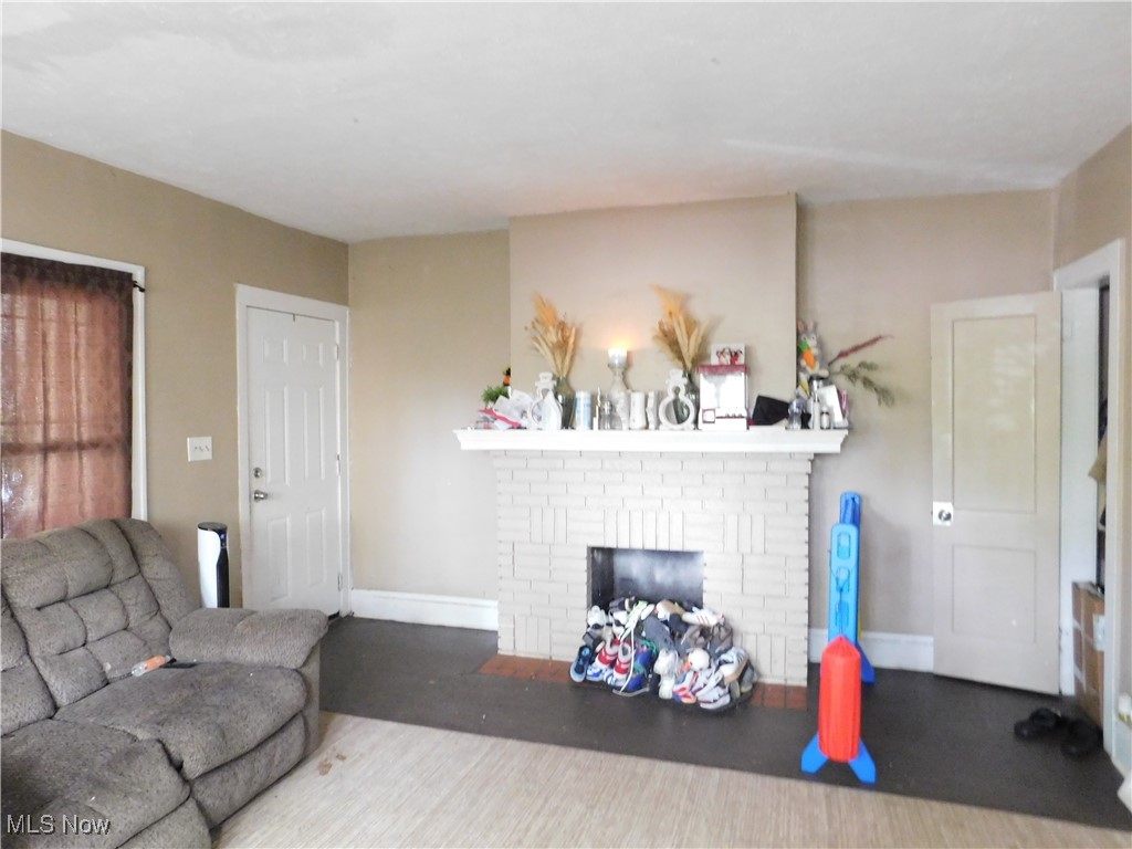 3175 E Derbyshire Drive Cleveland Heights OH 44118