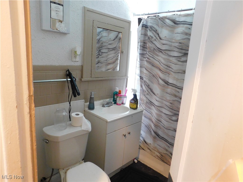 3175 E Derbyshire Drive Cleveland Heights OH 44118