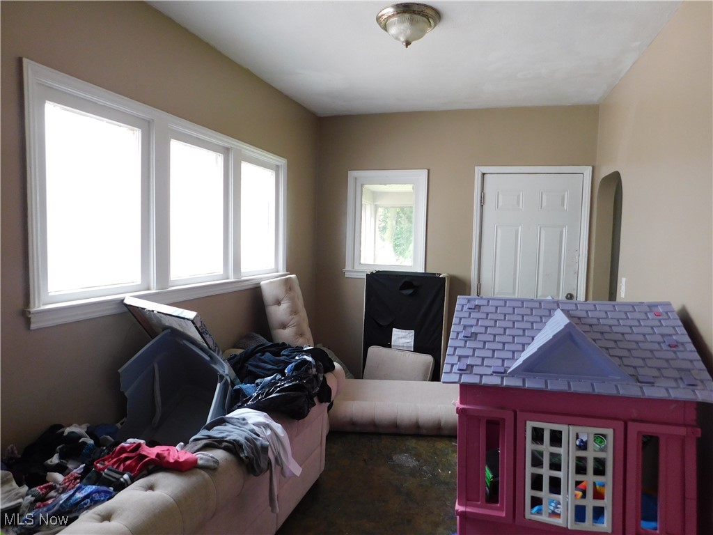 3175 E Derbyshire Drive Cleveland Heights OH 44118