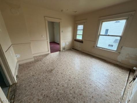 9415 Steinway Avenue Cleveland OH 44104