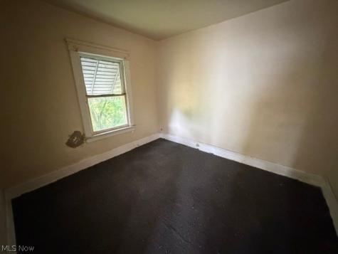 9415 Steinway Avenue Cleveland OH 44104