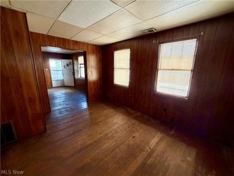1015-1017 Auburn Avenue Cleveland OH 44113