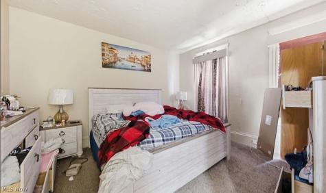 7107 Hague Avenue Cleveland OH 44102