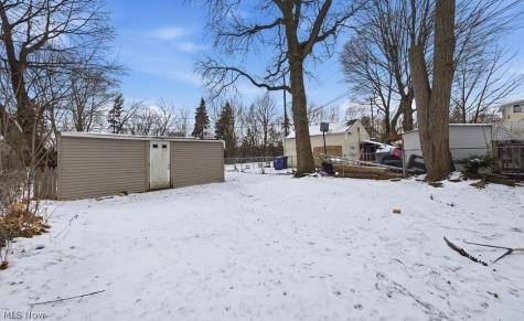 7107 Hague Avenue Cleveland OH 44102