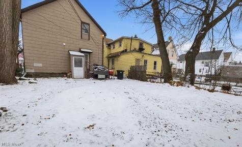 7107 Hague Avenue Cleveland OH 44102