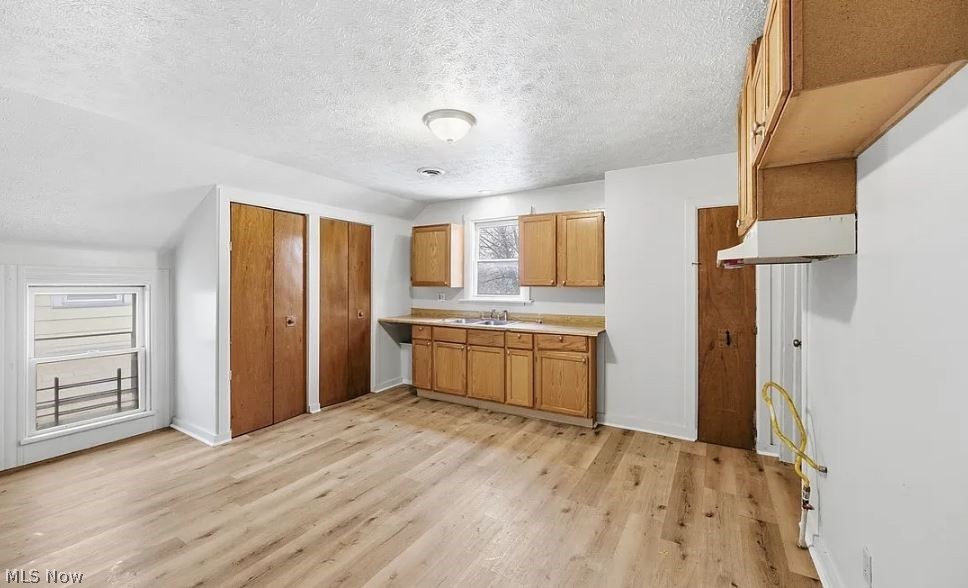 7107 Hague Avenue Cleveland OH 44102