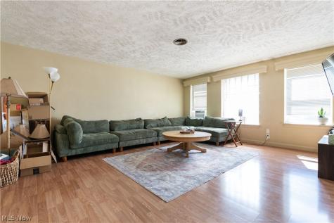 105/107/109 E Ohio Avenue Sebring OH 44672
