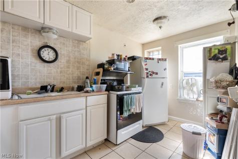 105/107/109 E Ohio Avenue Sebring OH 44672