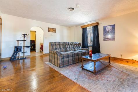 105/107/109 E Ohio Avenue Sebring OH 44672