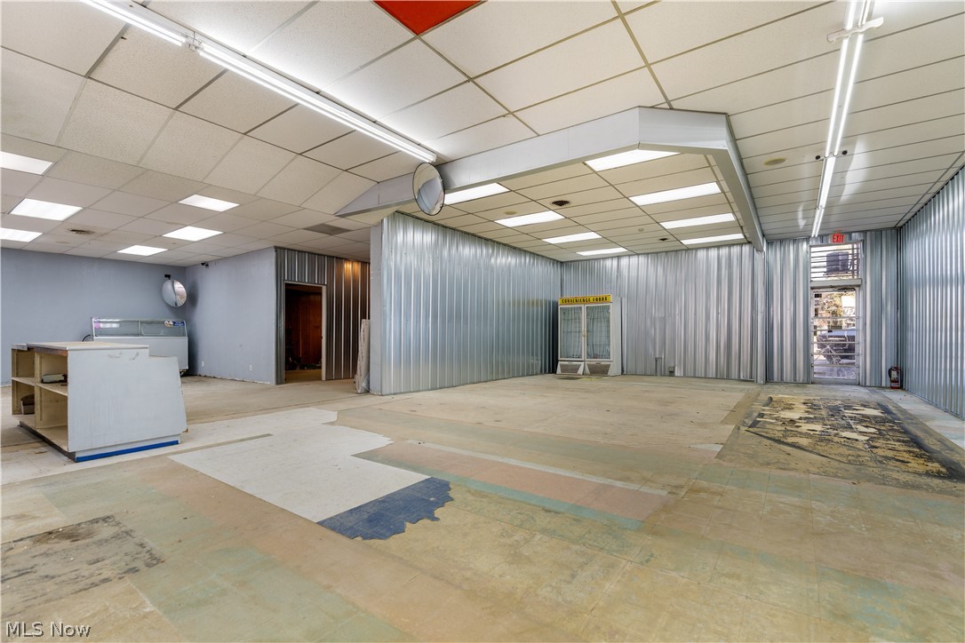 105/107/109 E Ohio Avenue Sebring OH 44672