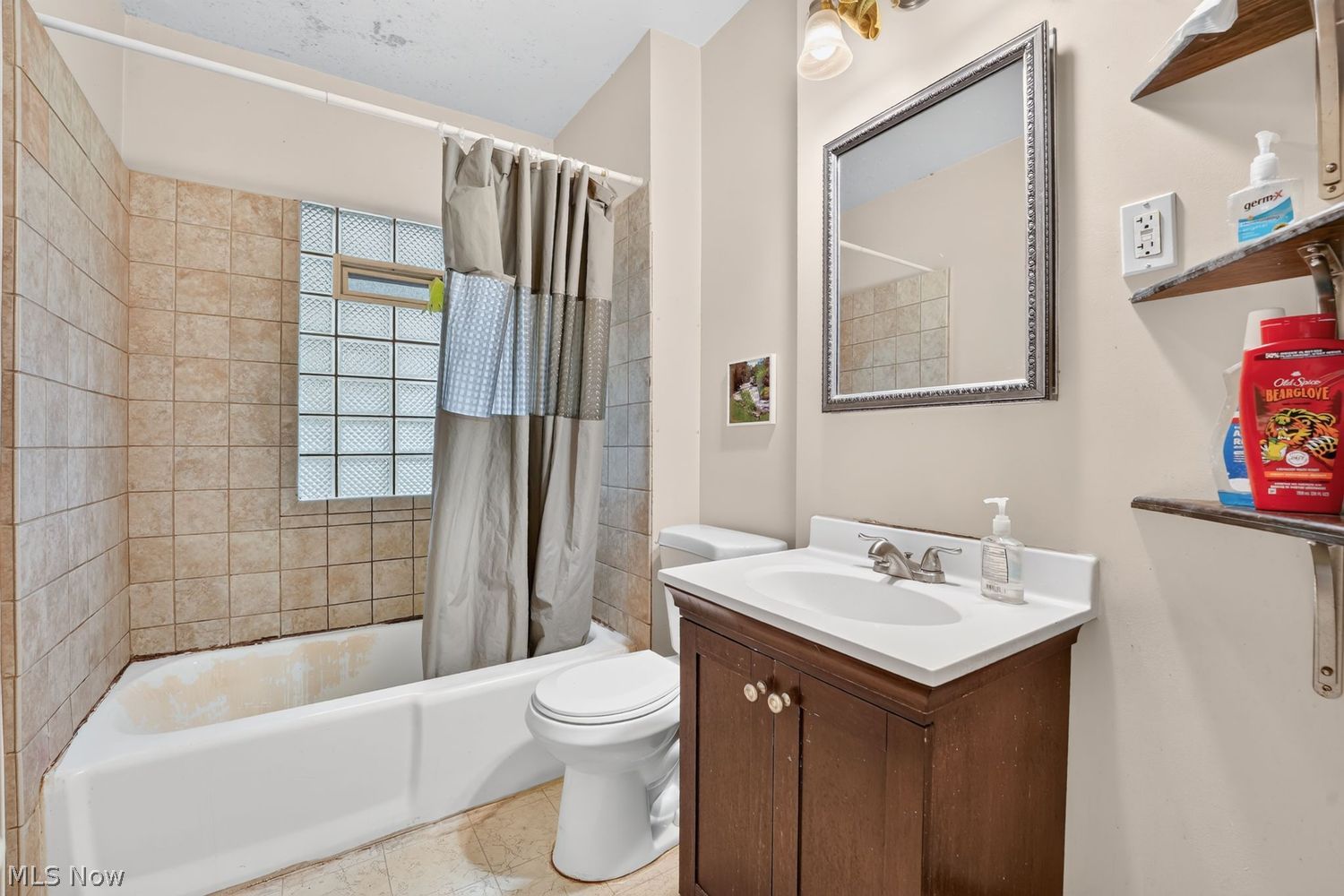 2946 Kensington Road Cleveland Heights OH 44118