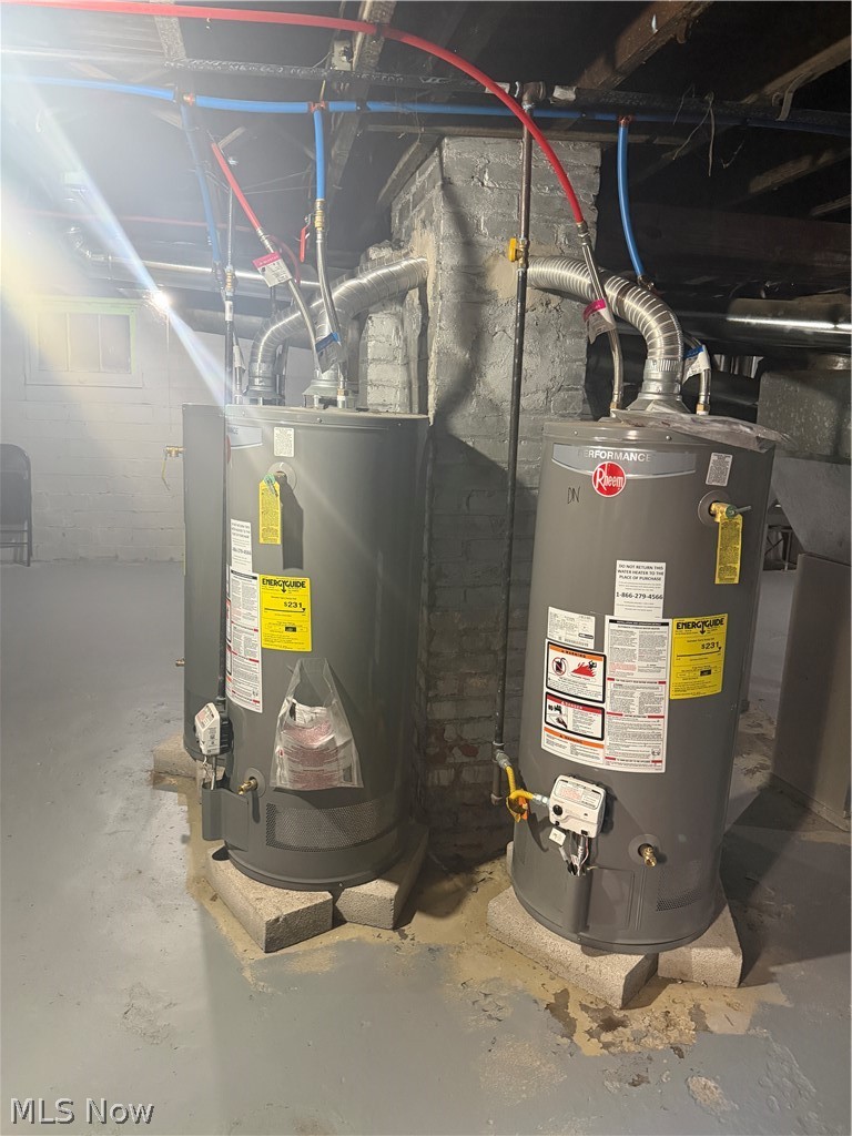 381 E 152nd Street Cleveland OH 44110