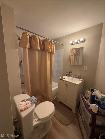 381 E 152nd Street Cleveland OH 44110