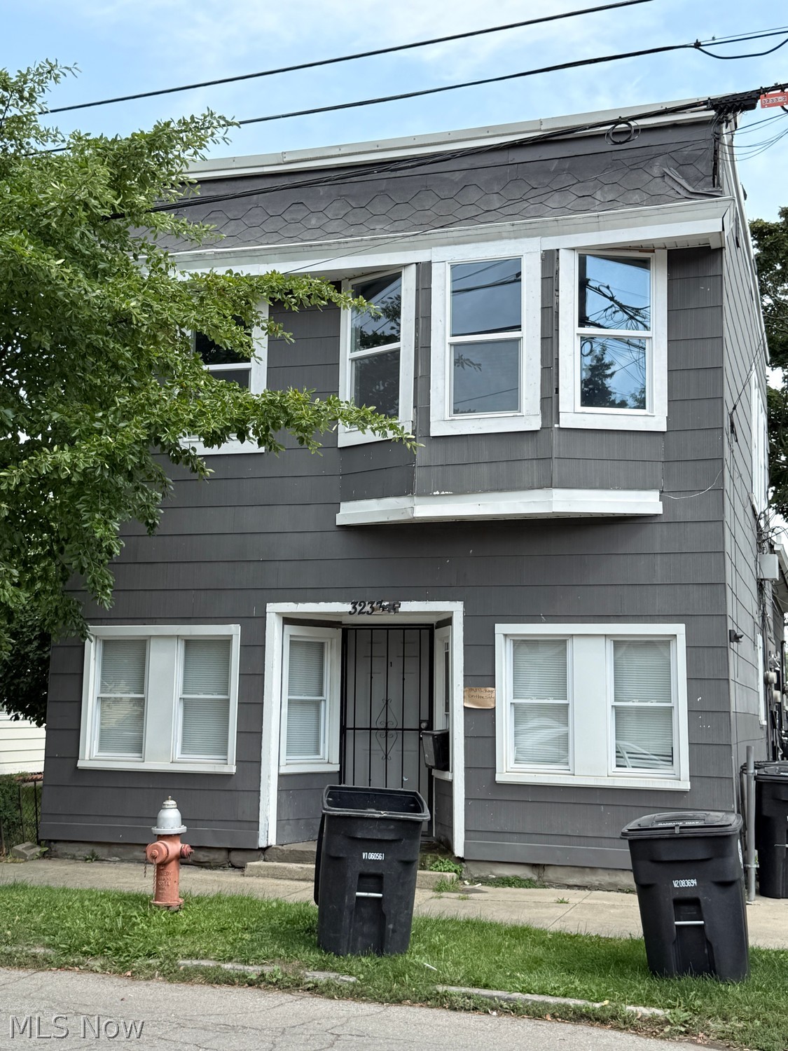 3233 W 56th Street W Cleveland OH 44102