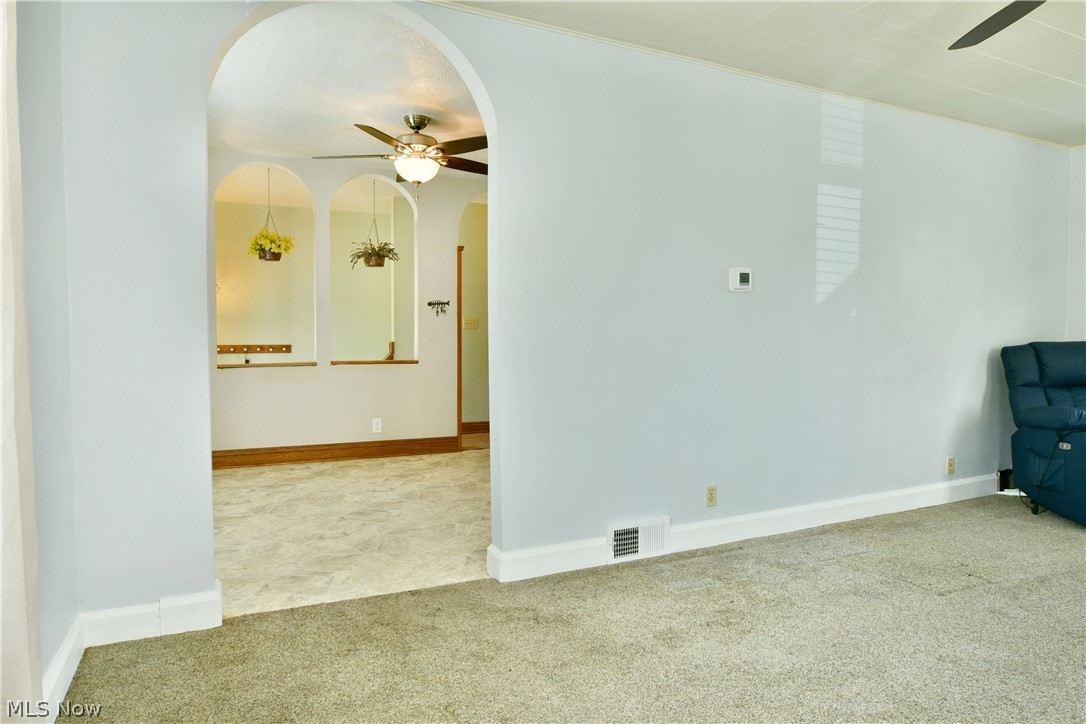 406 Mcdonald Avenue Mcdonald OH 44437