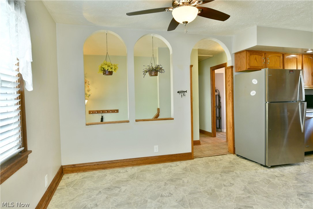 406 Mcdonald Avenue Mcdonald OH 44437
