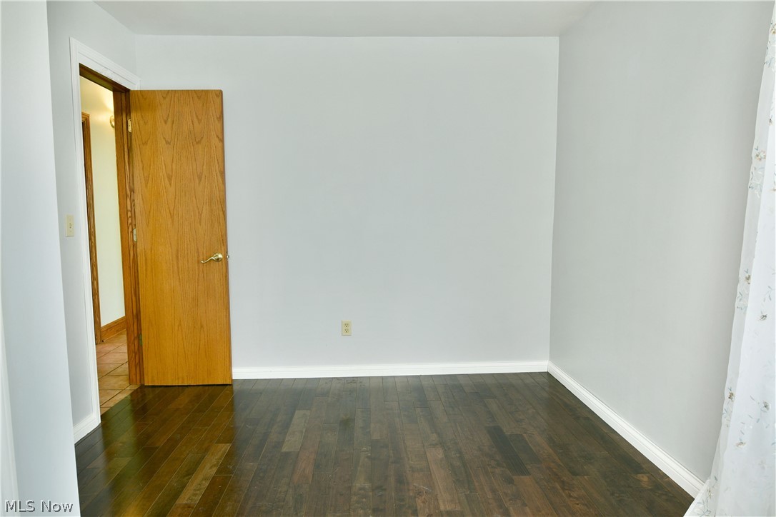 406 Mcdonald Avenue Mcdonald OH 44437