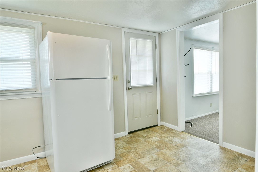 406 Mcdonald Avenue Mcdonald OH 44437