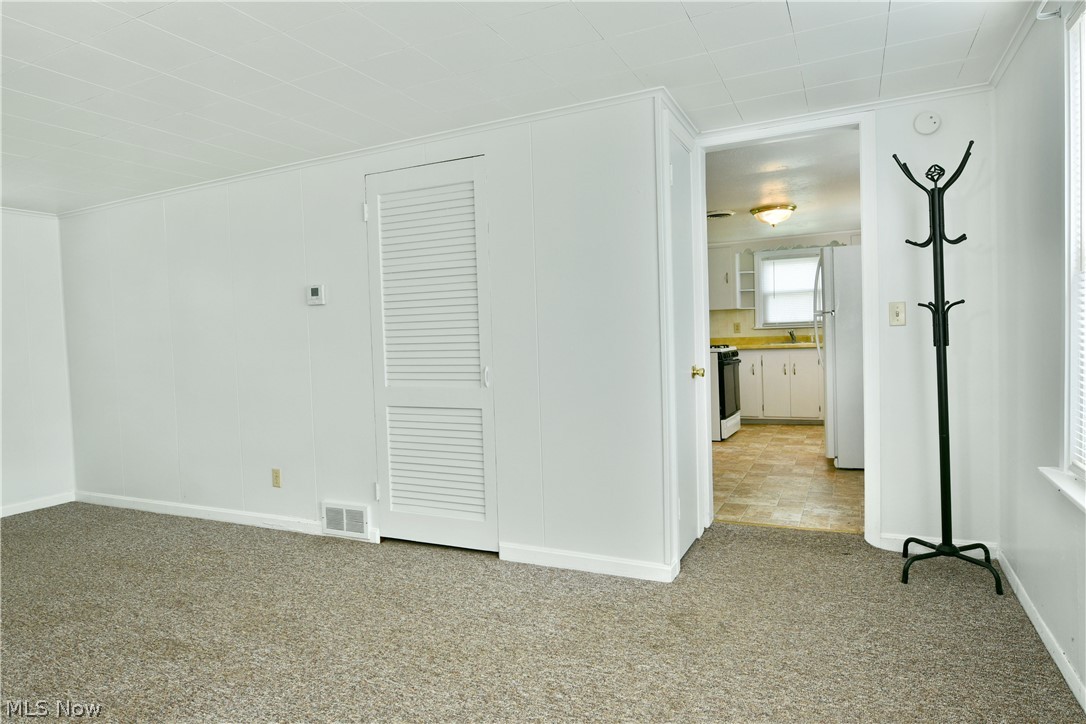406 Mcdonald Avenue Mcdonald OH 44437