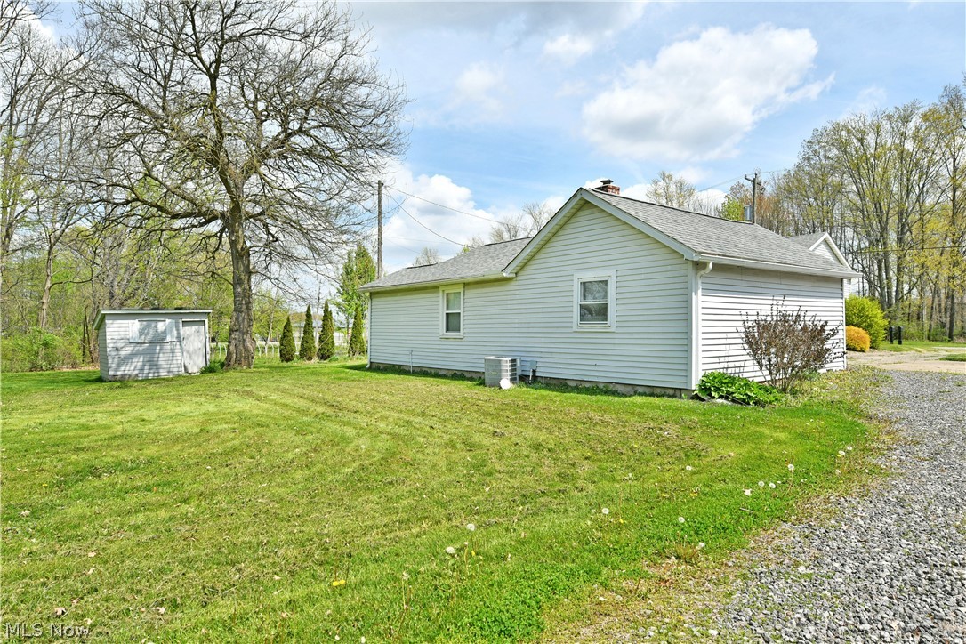 406 Mcdonald Avenue Mcdonald OH 44437