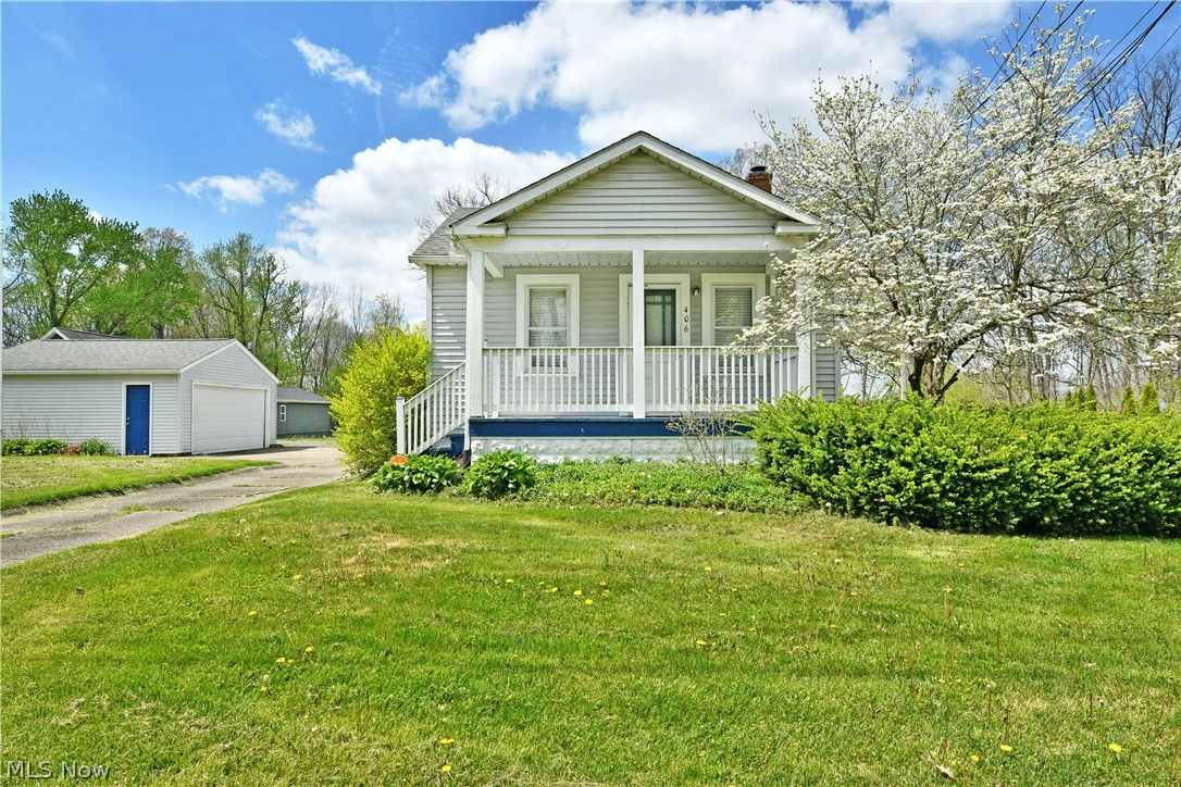 406 Mcdonald Avenue Mcdonald OH 44437