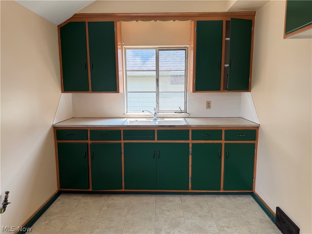 2119 Warren Road Lakewood OH 44107