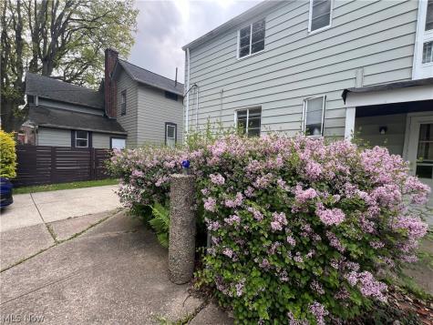2119 Warren Road Lakewood OH 44107