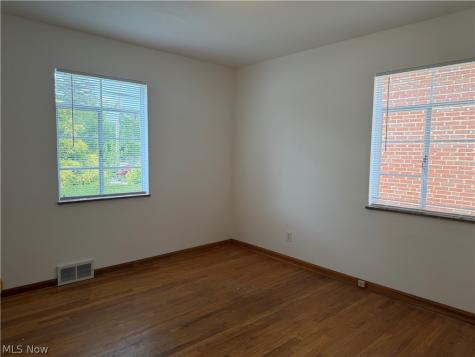 2119 Warren Road Lakewood OH 44107