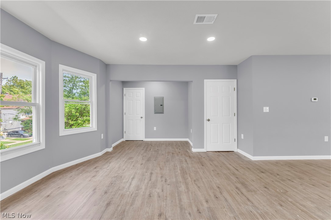 3925 Riverside Avenue Cleveland OH 44109