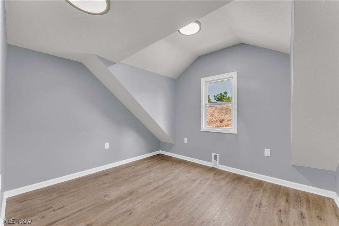 3925 Riverside Avenue Cleveland OH 44109
