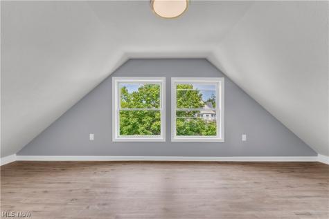 3925 Riverside Avenue Cleveland OH 44109