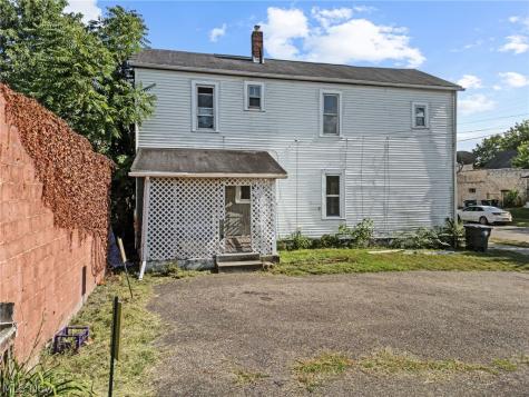 2387 29th Street SW Akron OH 44314