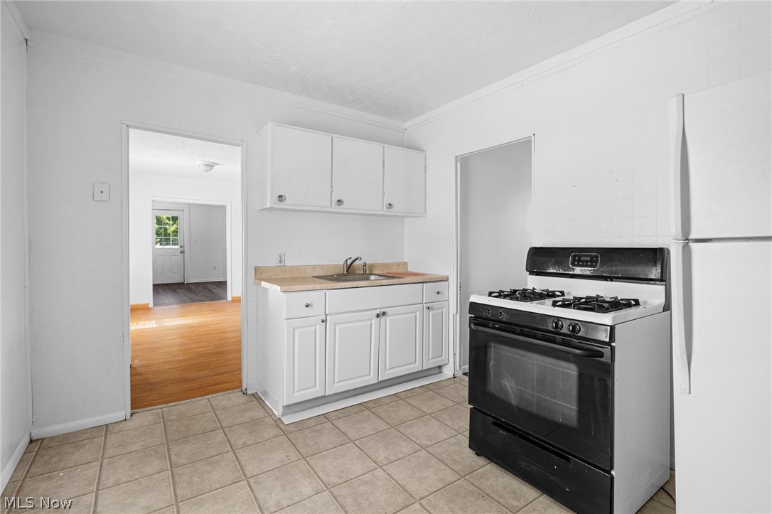 2387 29th Street SW Akron OH 44314