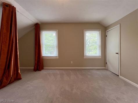 224 6th Street Elyria OH 44035