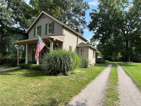224 6th Street Elyria OH 44035