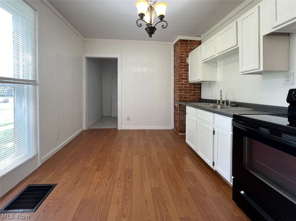 224 6th Street Elyria OH 44035