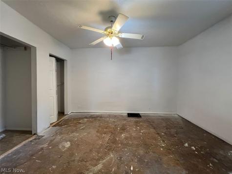 224 6th Street Elyria OH 44035