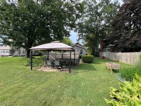 224 6th Street Elyria OH 44035