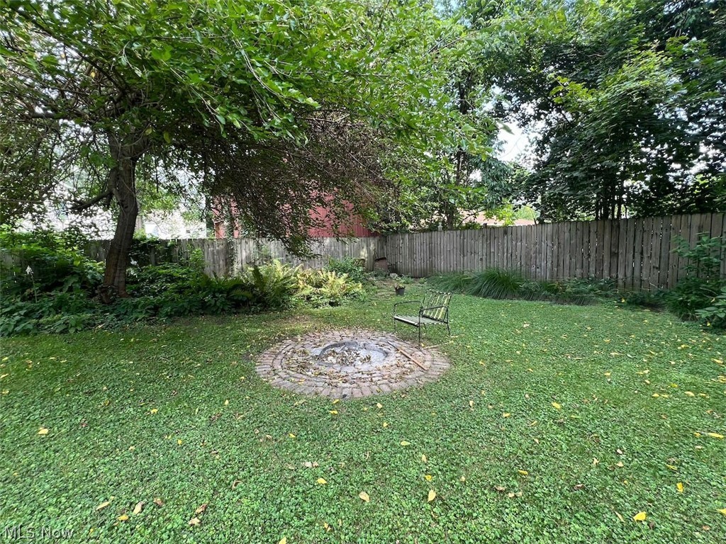 224 6th Street Elyria OH 44035