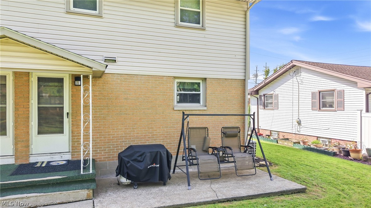 547 Gladys Street Hubbard OH 44425