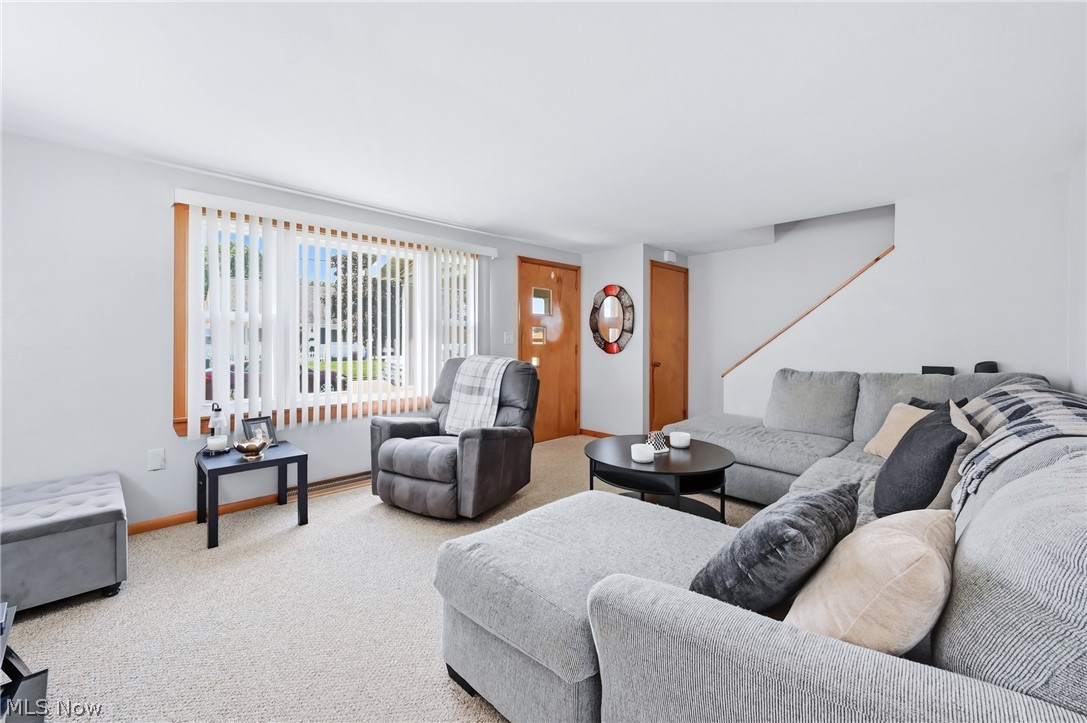 547 Gladys Street Hubbard OH 44425